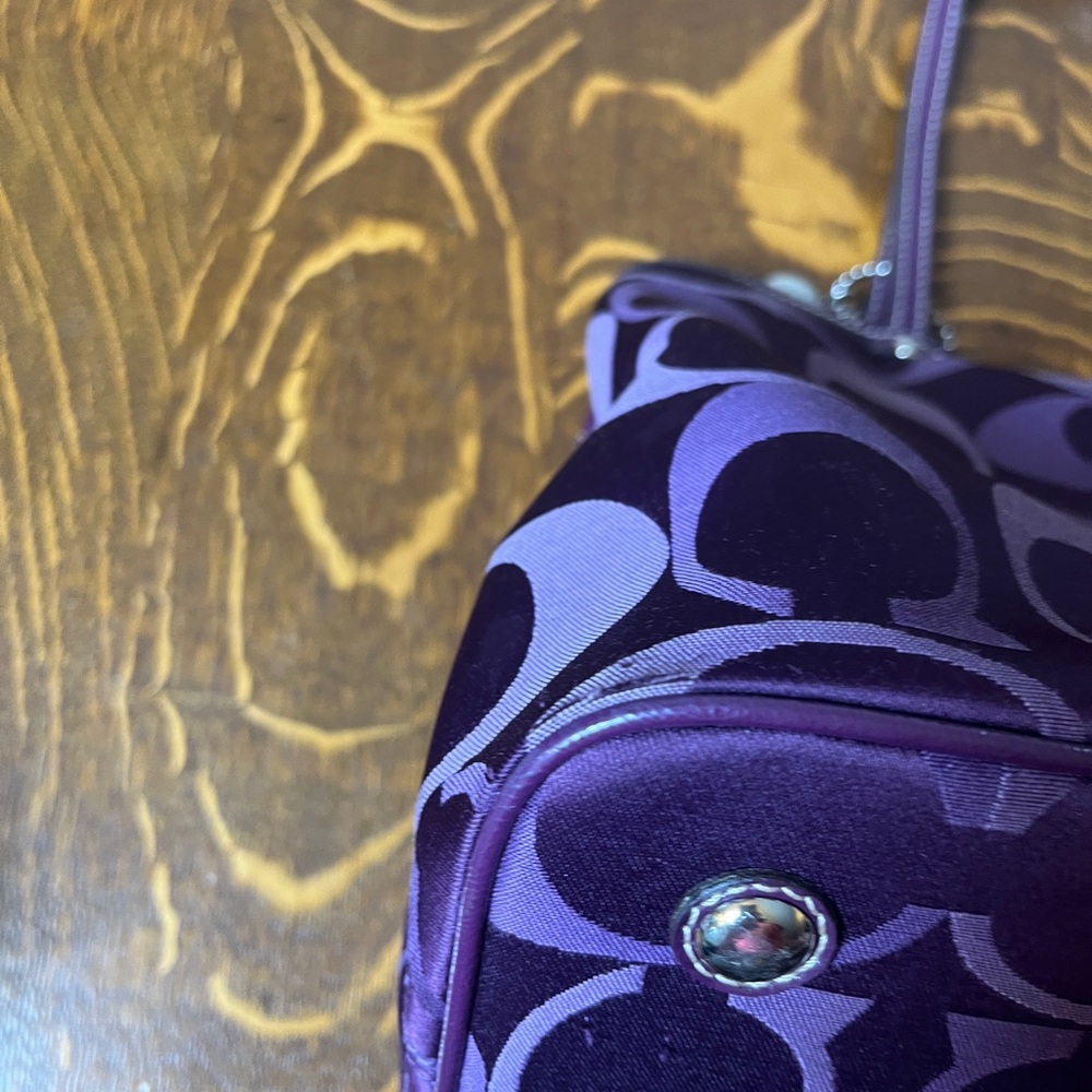 Coach Dark Purple Signature C Kiss Lock Shoulder Bag - Picture 7 of 14